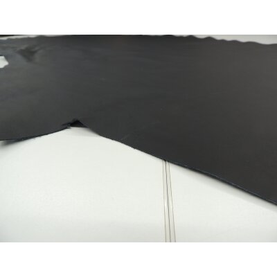 Autoleder Nappa schwarz perforiert MK1 - 2,5qm halbe Haut